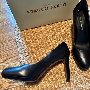 Franco Sarto Pumps